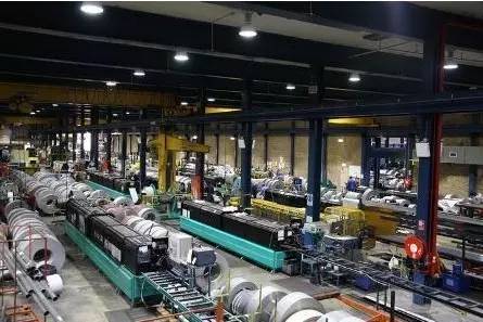 行業(yè)照明解決方案 | 機(jī)械加工車間照明工程 安全、高效與節(jié)能的綜合實(shí)踐